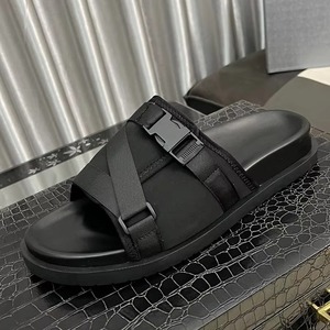 Sandalias Deslizantes con Estampado de Cocodrilo Negro Premium 2026, con Tiras Cruzadas, Cómodas, Casuales, para Playa - Product Image 4