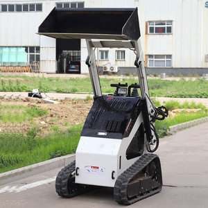 Mini-chargeuse sur pneus TOSH pour travaux de terrassement avec moteur Briggs & Stratton EPA 5 - Product Image 3