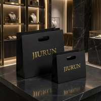 Sac cadeau en papier personnalisé avec logo en feuille d'or, découpe à la forme, poignée perforée, sac de shopping de luxe recyclable pour bijoux, cosmétiques, emballage de boutique
