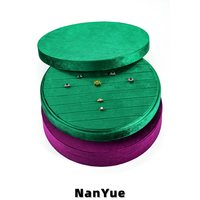 Plateau rond en velours haute capacité pour bagues, avec logo personnalisé, pour vitrine de magasin, organisateur de bijoux de luxe, plateau de rangement pour boucles d'oreilles et bijoux, vente en gros