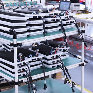 Универсальная промышленная гибридная мобильная система солнечной энергии с генератором резервного питания, монокристаллическим кремнием, литий-ионным аккумулятором и MPPT, 2560 Вт·ч/5120 Вт·ч - Product Image 5