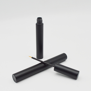 Esencia de pestañas negra mate personalizada Tubo de aluminio vacío Cosméticos para ojos Tubo líquido para el crecimiento de pestañas - Product Image 4