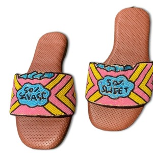 Sandalias planas con cuentas hechas a mano estilo bohemio, ligeras, cómodas, antideslizantes, zapatos de verano para mujer, uso diario informal. - Product Image 2