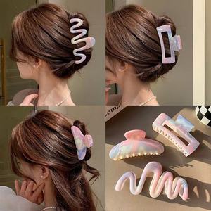 Pinza de Pelo Grande con Diseño de Onda y Degradado de Alta Gama para Primavera/Verano, Pinza de Pelo Tipo Tiburón, Tiara para el Cabello, Pinza para Ondas - Product Image 2