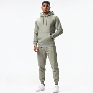 Conjuntos Deportivos de Invierno Gruesos con Logotipo Personalizado Unisex, Pantalones Jogger, Sudadera con Capucha, Chándales Personalizados para Hombre y Mujer - Venta al por Mayor - Product Image 1