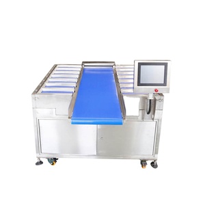 Machine <span class=keywords><strong>de</strong></span> pesage et <span class=keywords><strong>de</strong></span> conditionnement pour produits <span class=keywords><strong>de</strong></span> la pêche et des fruits <span class=keywords><strong>de</strong></span> mer, volailles et viandes, légumes et fruits, et snacks – Compteuse et peseuse à contrepoids - Product Image 2