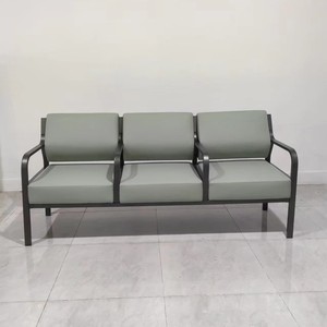 Sillas de espera Ke Ming, fila de tres asientos con reposabrazos para vestíbulos de hospitales y áreas públicas - Product Image 1