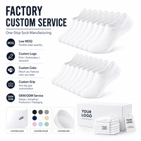 Großhandel Benutzerdefinierte Logo Weiße Unsichtbare Socken Niedrig Geschnittene Baumwoll-Sportsocken Fabrikpreis Geringe Mindestbestellmenge Private Label
