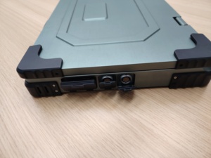 <span class=keywords><strong>Ordinateur</strong></span> <span class=keywords><strong>portable</strong></span> robuste industriel Intel I7 avec port série RS232 DB9, coque en aluminium CNC, résistant aux chocs, pour diagnostic extérieur, Windows 11, neuf - Product Image 3