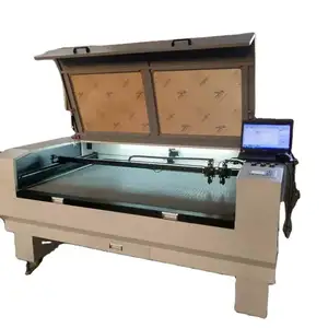 Auto feeding 1610 CO2 carpet laser cutting machine for floor