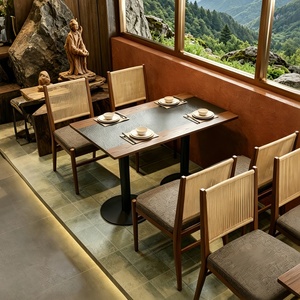 Ensemble <span class=keywords><strong>table</strong></span> et chaises <span class=keywords><strong>de</strong></span> restaurant en bois massif <span class=keywords><strong>de</strong></span> style chinois avec canapé - Design moderne, écologique et durable pour hôtel et café - Product Image 3