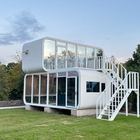 Cabine apple personnalisée à distance Ensemble double couche préfabriquée Maison entièrement meublée Maison préfabriquée Maison conteneur avec terrasse