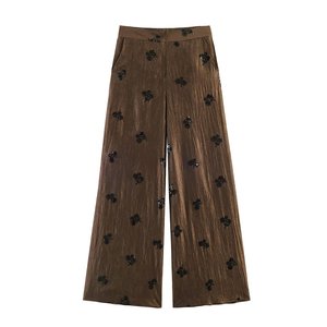 Ensemble de soirée 2 pièces de luxe pour <span class=keywords><strong>femme</strong></span>, haut à sequins col halter et pantalon large, collection 2026, fabrication OEM par usine chinoise - Product Image 5