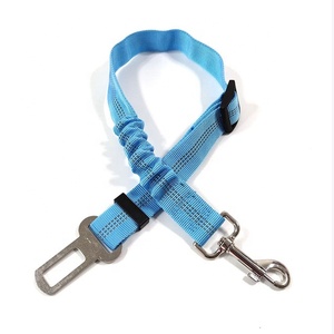 Ceinture de sécurité réglable pour chien, harnais de sécurité pour chiots, sangle de traction pratique pour chiens, produit pour animaux de compagnie - Product Image 4