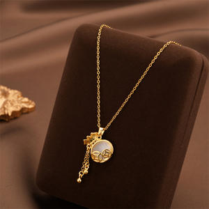 สร้อยคอระดับไฮเอนด์สำหรับผู้หญิงกระเป๋าเงินป<span class=keywords><strong>ระ</strong></span>ดับพู่ห้อยสร้อยคอสร้อยกระดูกไหปลาร้าเหล็กไทเทเนียมดีไซน์เฉพาะกลุ่มแสงที่มีชื่อเสียงทางอินเทอร์เน็ต L - Product Image 3