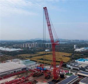 Grúa sobre orugas SCC1600HD/Q-A de primera marca, de alta resistencia, especial para túneles blindados, puentes y grandes proyectos de ingeniería de cimentaciones. - Product Image 2