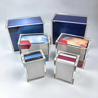 Boîte de présentation en acrylique empilable pour cartes TCG Anime avec couvercle magnétique pour le rangement et la vente en détail des boîtes ETB Booster et des collections de cartes à collectionner