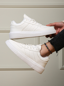 Zapatos informales para exteriores para mujer, zapatillas blancas para mujer, zapatos deportivos para primavera y otoño, zapatos de skate a la moda, cómodos zapatos de cuero - Product Image 3
