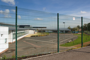 سياج أمان حديث التصميم مجلفن وثلاثي الأبعاد وصديق للبيئة للفناء والطرق والحدائق والمدارس وساحات اللعب - Product Image 6