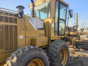 Motoniveladora Caterpillar 140H Usada con Bomba de Motor y Caja de Cambios - Equipo de Construcción de Segunda Mano - Product Image 5