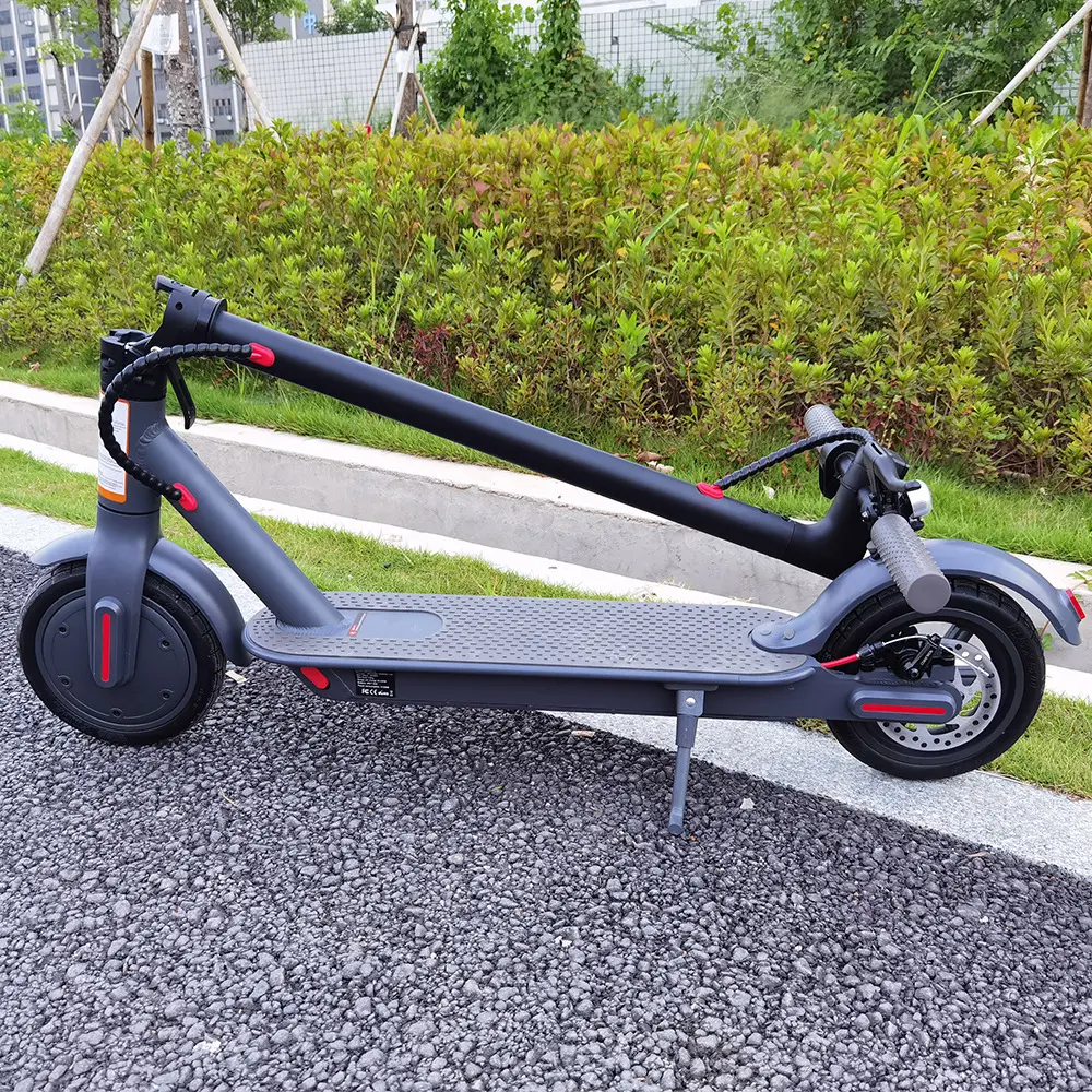 2024 fashionable eu warehouse mini electric scooter 250w 300w 8.5inch folding electric scooter with 36v lithium battery