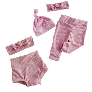 Rosa Swiss Dot Baby Girl Set Leggings Sombrero Diadema Arco Regalo Ducha Personalizado Recién Nacido Pantalones de algodón - Product Image 1