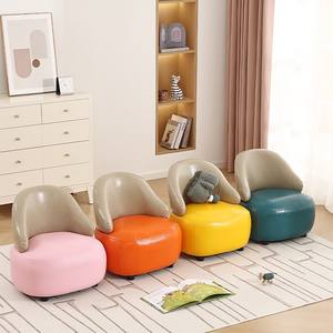 Sofá infantil de cuero PU, asiento individual, diseño moderno y cómodo para niños, silla de lectura, taburete bajo, 3 años en adelante - Product Image 4