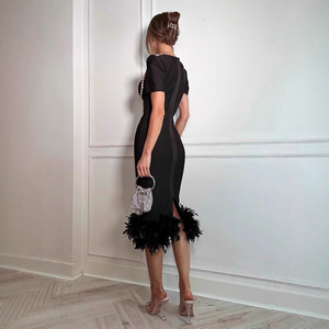 Nuevo <span class=keywords><strong>Vestido</strong></span> de Cóctel de Lujo para <span class=keywords><strong>Mujer</strong></span> 2026, Sexy, de Manga Corta, con Cristales, Adorno de Plumas en el Bajo, Ajustado al Cuerpo, Servicios Personalizados, Venta al Por Mayor - Product Image 2