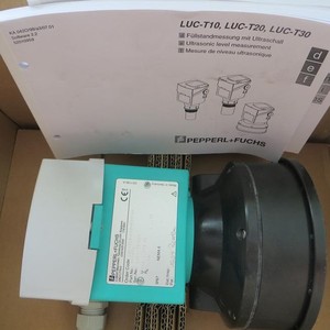 Capteur de niveau ultrasonique Pepperl+Fuchs LUC-T30, sortie 24 V CC, actionnement par interrupteur FAP - Product Image 1