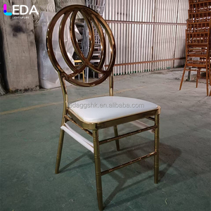 เก้าอี้เหล็กพับได้ลายฉลุสีทอง LEDA Luxury Party Events Supplies สำหรับงานแต่งงานและโรงแรม - Product Image 1