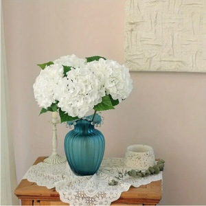Hydrangea artificielle à 132 pétales, fleur en soie blanc crème, décoration de mariage, décoration de la maison, accessoires de photographie en extérieur - Product Image 1