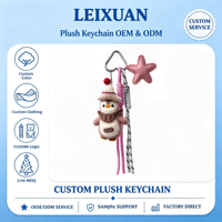 Breloque de sac en peluche de Noël avec pingouin, Père Noël, renne, sapin, étoile, pendentif, fermoir cœur et cordon tressé