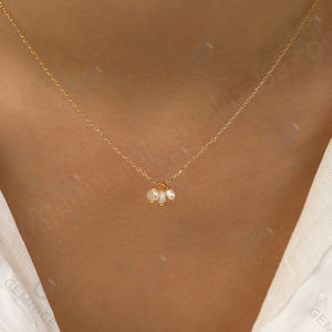 Bijoux de mariée Gemnel Collier de perles en argent sterling 925 plaqué or - Product Image 2