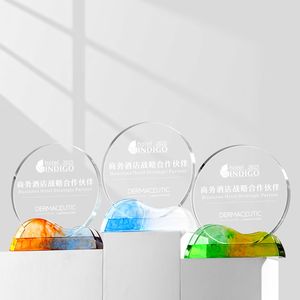 Trophée <span class=keywords><strong>et</strong></span> <span class=keywords><strong>plaque</strong></span> en cristal rond <span class=keywords><strong>vert</strong></span> <span class=keywords><strong>orange</strong></span> avec base Prix de compétition sportive de haute qualité Prix du trophée en cristal de qualité - Product Image 1