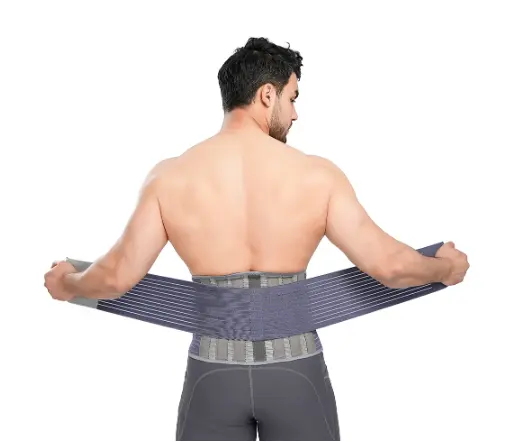 El metal del disco intervertebral herniado se mantiene la correa de soporte lumbar transpirable flexible