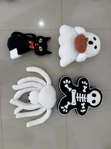 Bantal bentuk dekoratif lembut kustom kupu-kupu musim semi desain baru bantal berbentuk khusus - Product Image 3