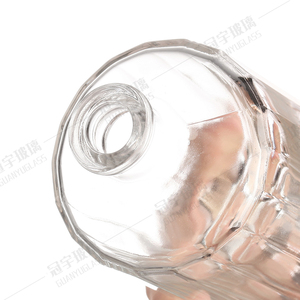 Rond vide 500ml 750ml alcool <span class=keywords><strong>whisky</strong></span> <span class=keywords><strong>liqueur</strong></span> vodka verre boisson vin <span class=keywords><strong>liqueur</strong></span> bouteille avec fermeture en liège - Product Image 3