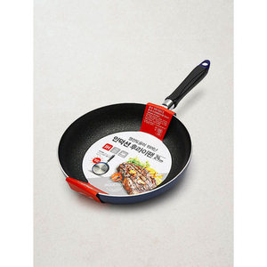 Set di padella in alluminio da 12 pezzi 5,000 vinto ciascuno per l'uso in cucina - Product Image 1