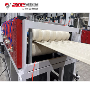 Machine à fabriquer des tuiles de toit creuses en PVC plastique - Product Image 4