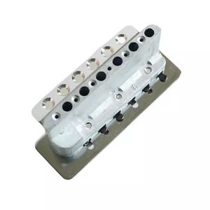 Pont de <span class=keywords><strong>guitare</strong></span> électrique d'<span class=keywords><strong>occasion</strong></span> OEM/ODM, tremolo vibrato, en argent, meilleure qualité, <span class=keywords><strong>vente</strong></span> chaude - Product Image 4