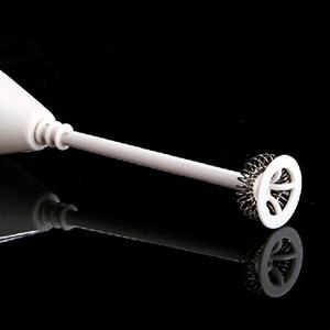 เครื่องตีฟองนมพลาสติกกาแฟอัตโนมัติ,เครื่องทำฟองนมแบบมือถือใช้<span class=keywords><strong>แบตเตอรี่</strong></span> - Product Image 3