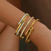 Bracelet Réplique AAA en Acier Inoxydable Or Diamant, Ne Se Décolore Pas, avec Tournevis à Clous