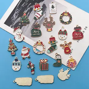 Pin logam kerajinan meriah Natal baru pemasok grosir Pin Enamel lencana kustom