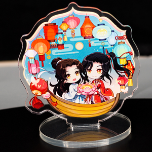 Exhibidor Acrílico Personalizado CCH con Diseño de Anime, Impresión Transparente con Borde Dorado - Product Image 6
