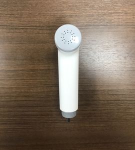 Pulverizador de bidé Shattaf de mano en diseño moderno Ducha fría y caliente reutilizable para baños-Venta al por mayor de fabricante de Vietnam - Product Image 3