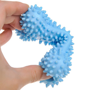 Jouet interactif pour chien, balle de dentition en plastique avec pointes pour chiens de petite à moyenne taille, nettoyage des dents, fournitures pour animaux de compagnie - Product Image 2