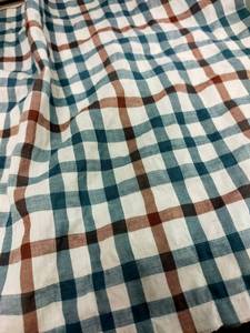 T-shirt en tissu à carreaux japonais, doux au toucher simple, teint uni, noir et jaune, 2019 - Product Image 2