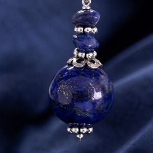 Orecchini pendenti vintage con perline blu, accessori da donna - Product Image 4