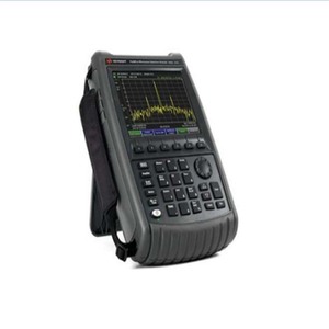 Analyseur de micro-ondes portable Keysight N9961A FieldFox 44 GHz, instrument de mesure électronique - Product Image 2