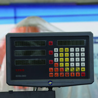 Maßgefertigte Metallfräsmaschine X6132 Universal-Hubtischfräsmaschine Schwerlast-Fräsmaschinen